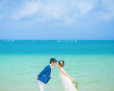 沖縄で和婚・琉婚一覧へ